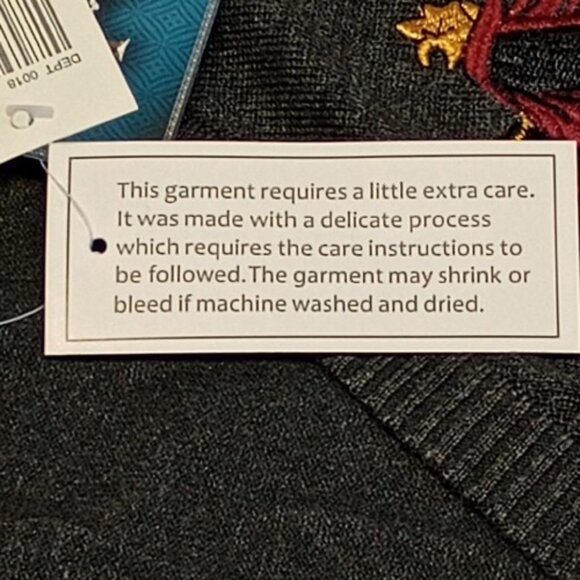 NWT Harry Potter Gryffindor Cardigan – Junior Large, NWT - Picture 5 of 8